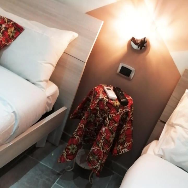 2 Passi A Napoli住宿加早餐旅馆 外观 照片